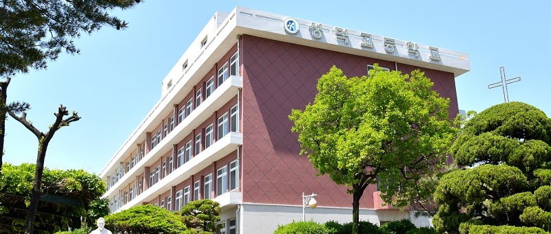 SchoolGallery